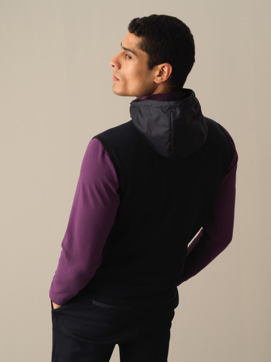 Hooded Cotton Regular Fit Vest - 4