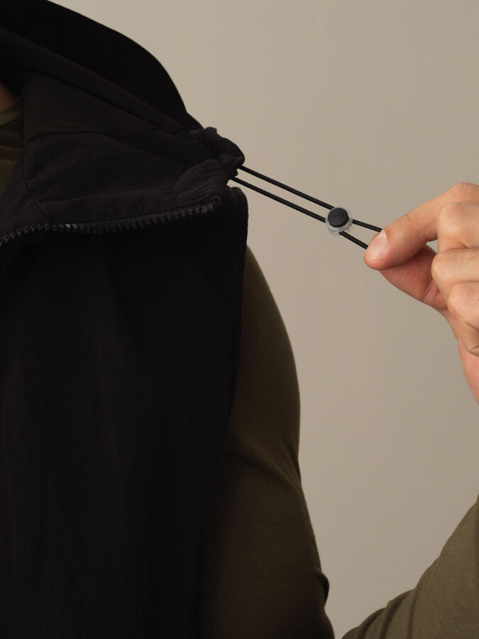 Regular Fit Garnished Polar Vest - Xint