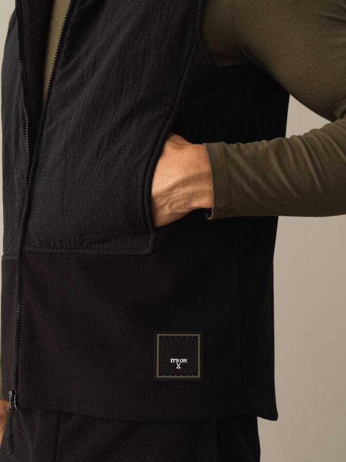 Regular Fit Garnished Polar Vest - Xint