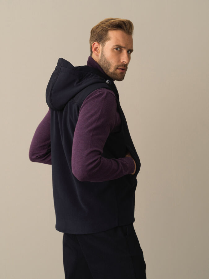 Regular Fit Garnished Polar Vest - Xint