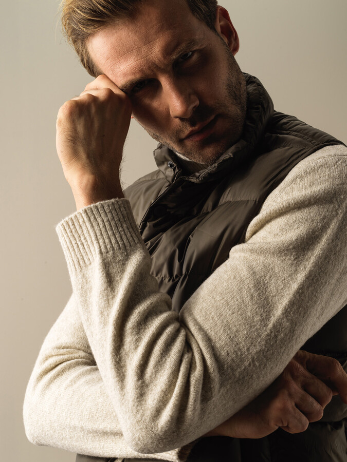 Stand Collar Regular Fit Snap Button Puffer Vest - Xint