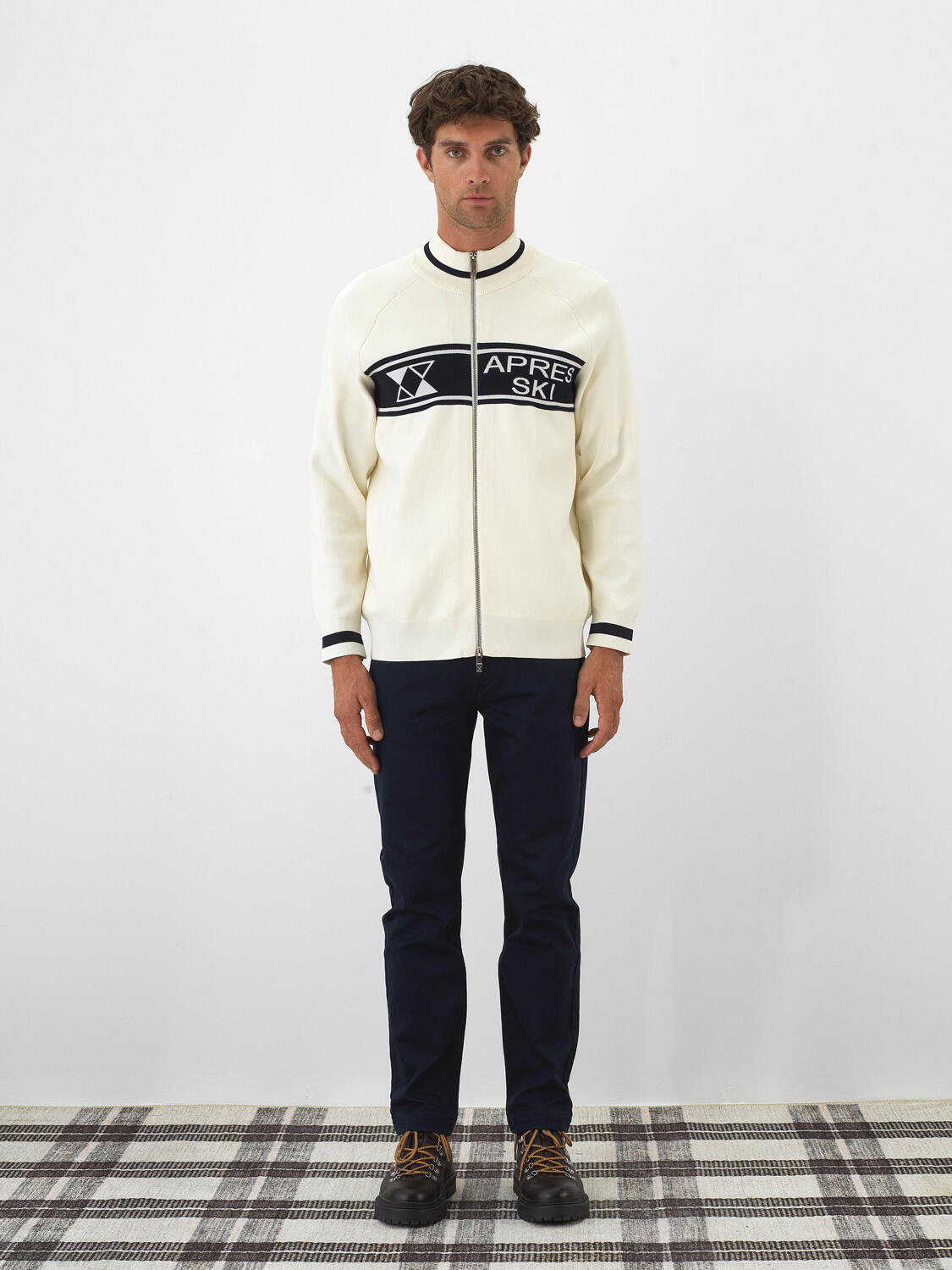 Ecru Regular Fit Cardigan That Maintains Its Form - 2