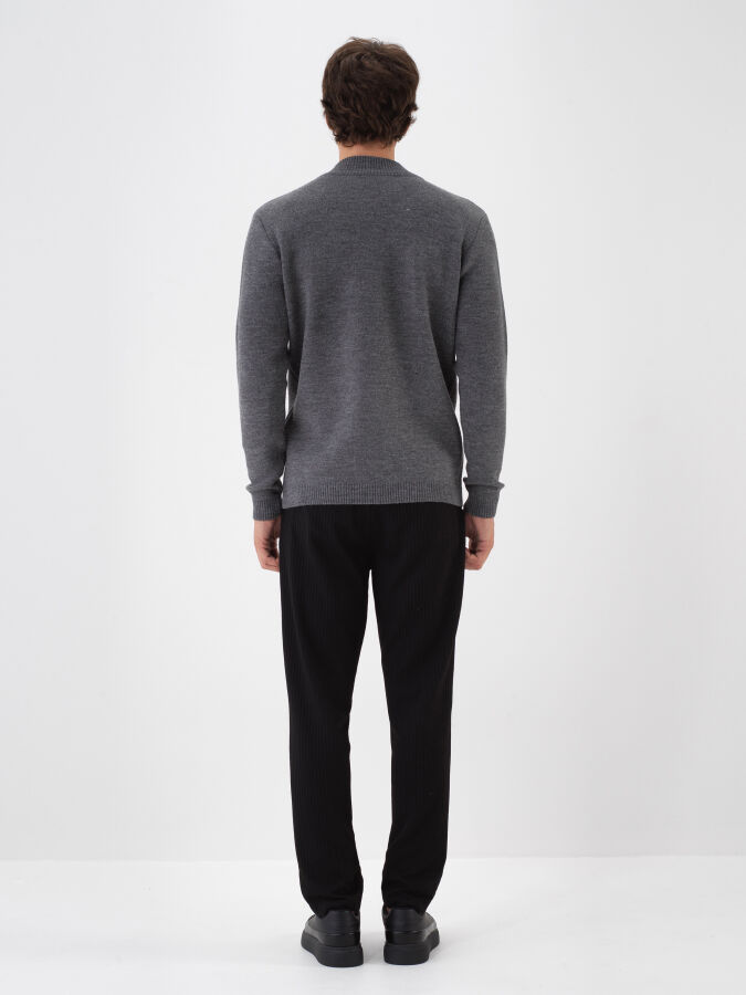 Wool Plain Cardigan - Xint