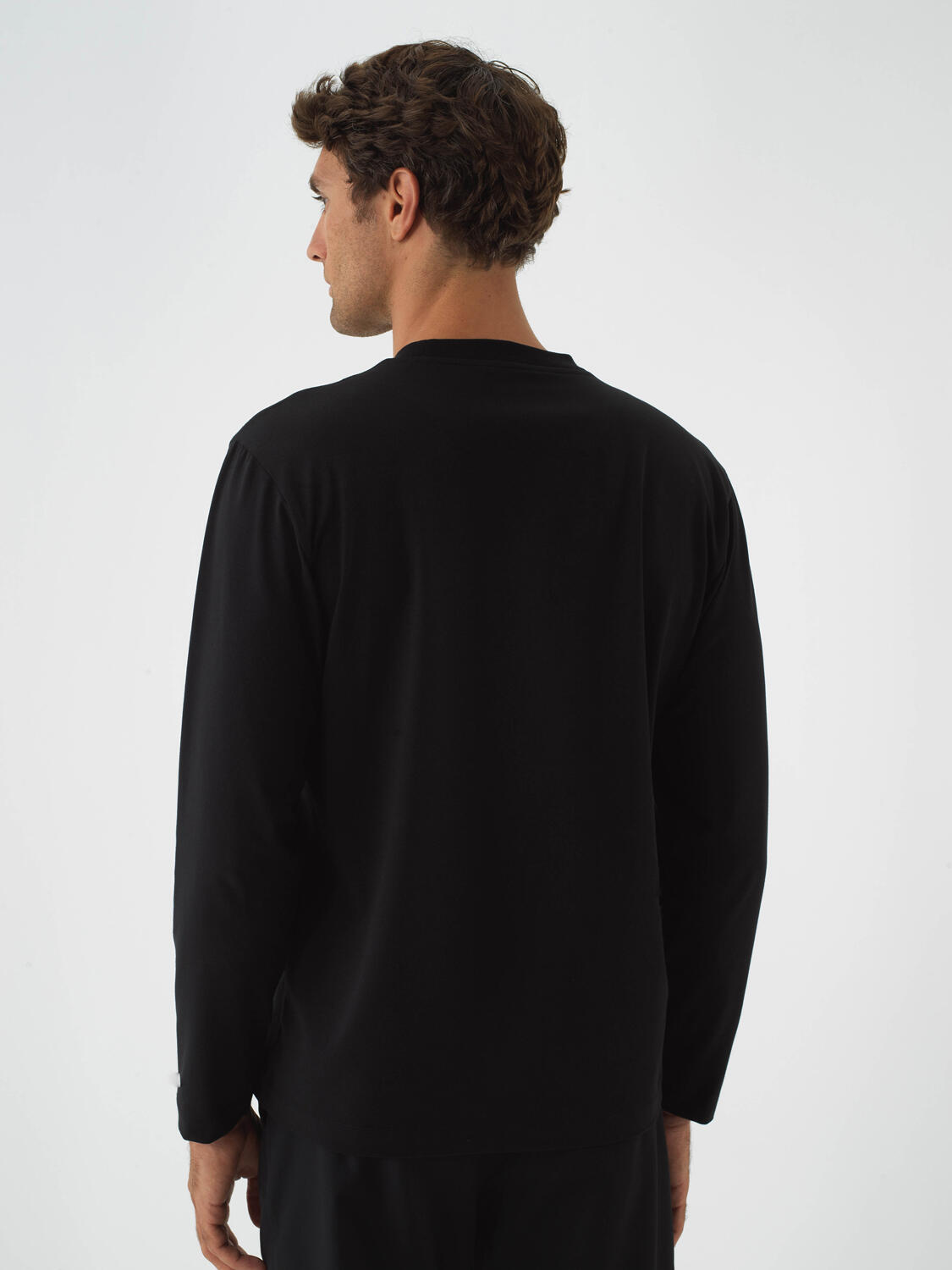 Black Cotton Textured Regular Fit Long Sleeve T-Shirt - 4