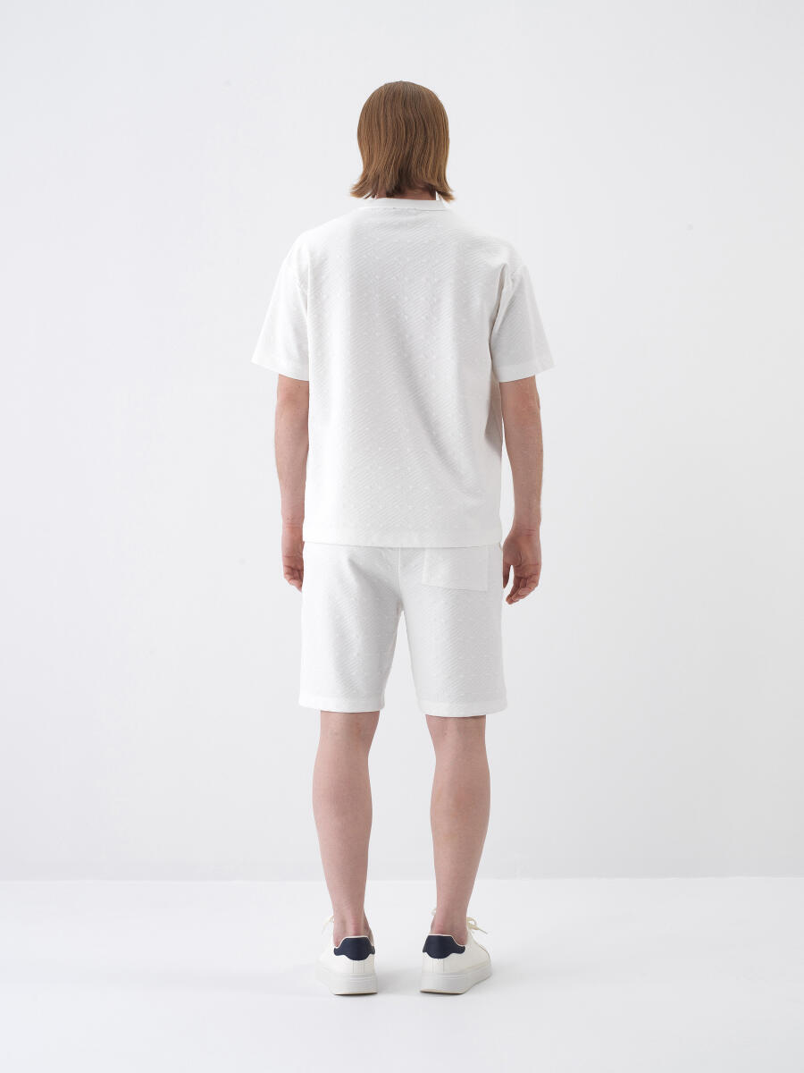 White Regular Fit Shorts - 5