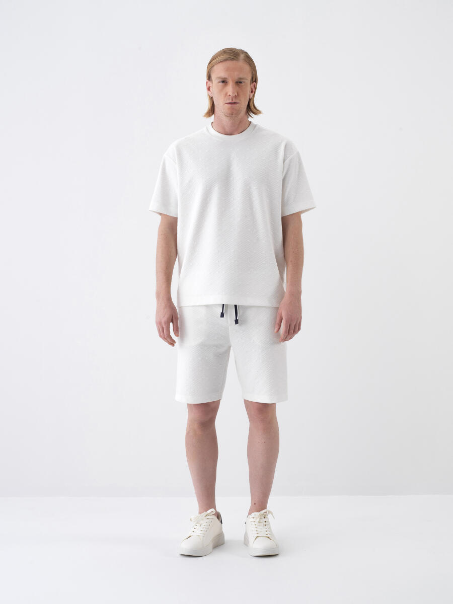 White Regular Fit Shorts - 2