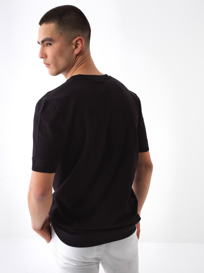 Black Regular Fit Sweater - 4