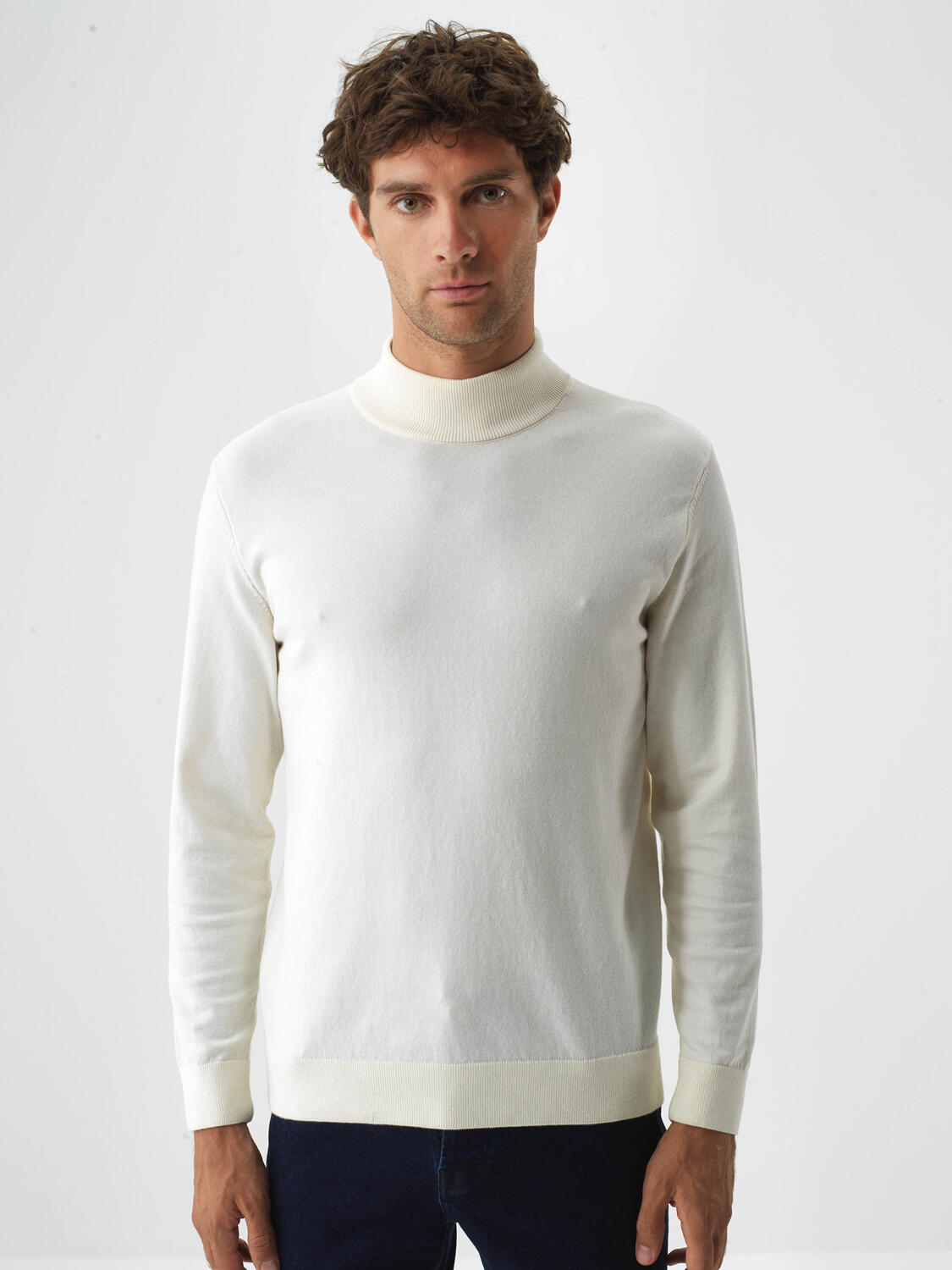 Ecru Cotton Textured Regular Fit Sweater