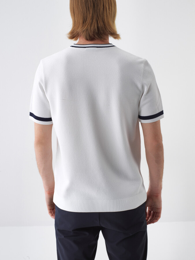 White Regular Fit Sweater - 5