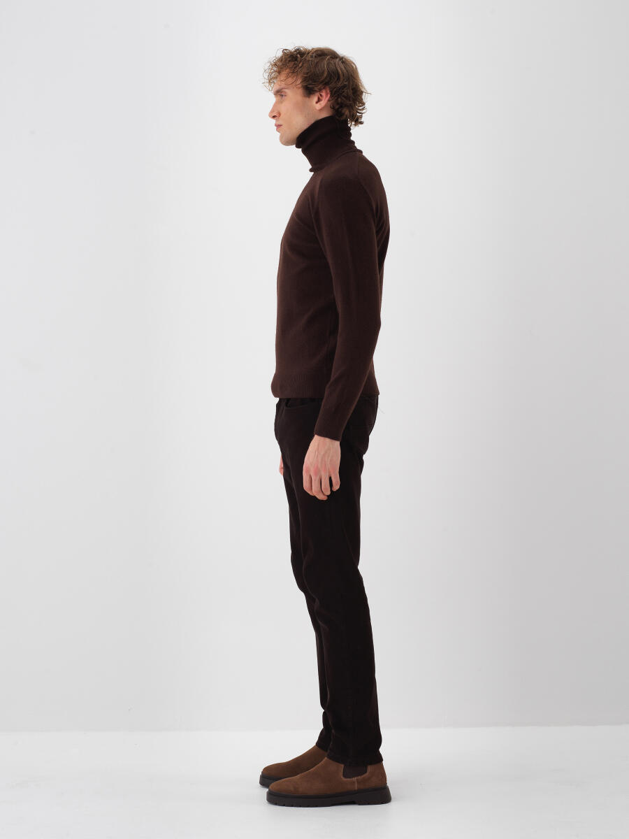 Wool Turtleneck Basic Sweater - 3