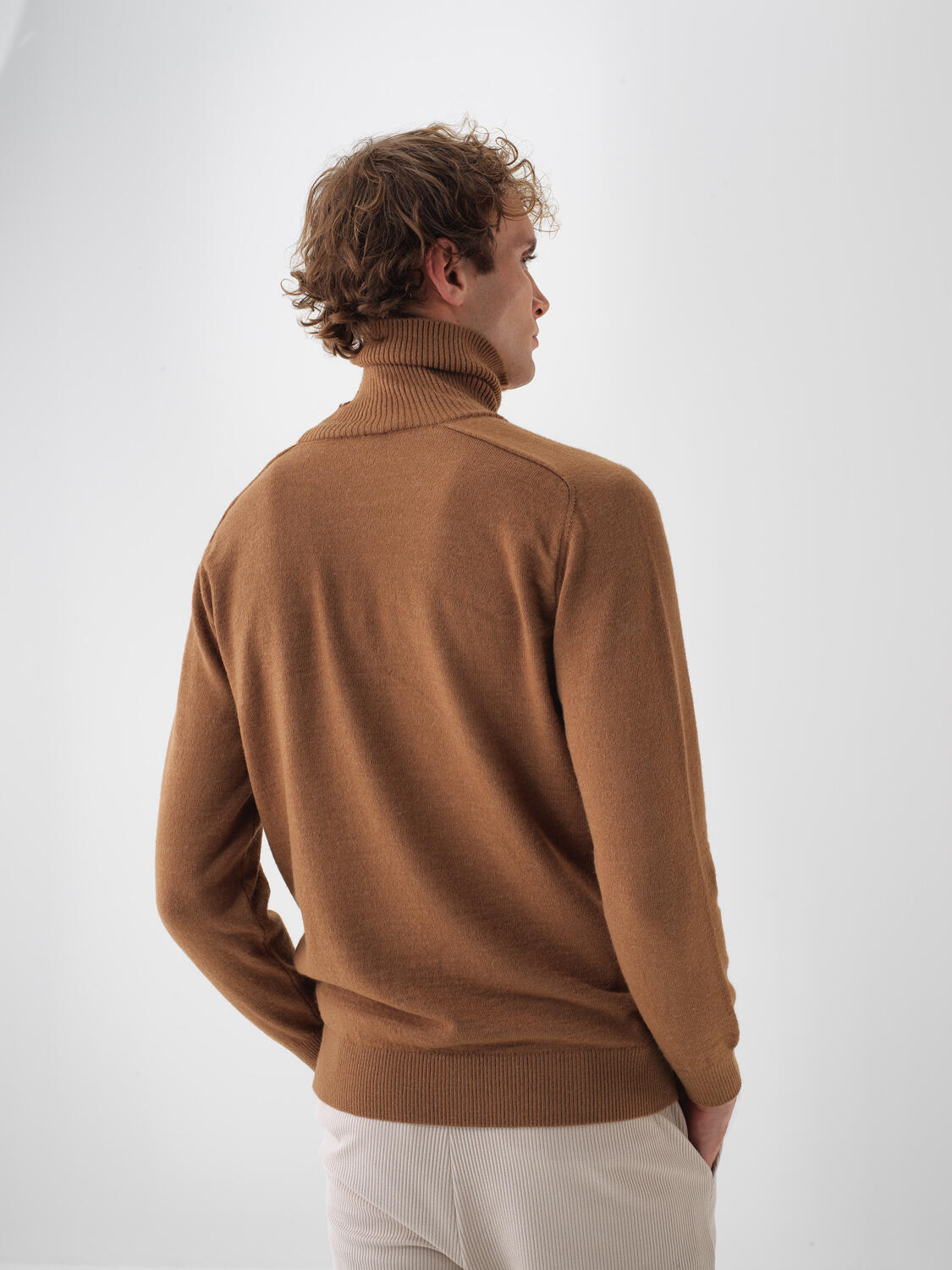 Wool Turtleneck Basic Sweater - 4