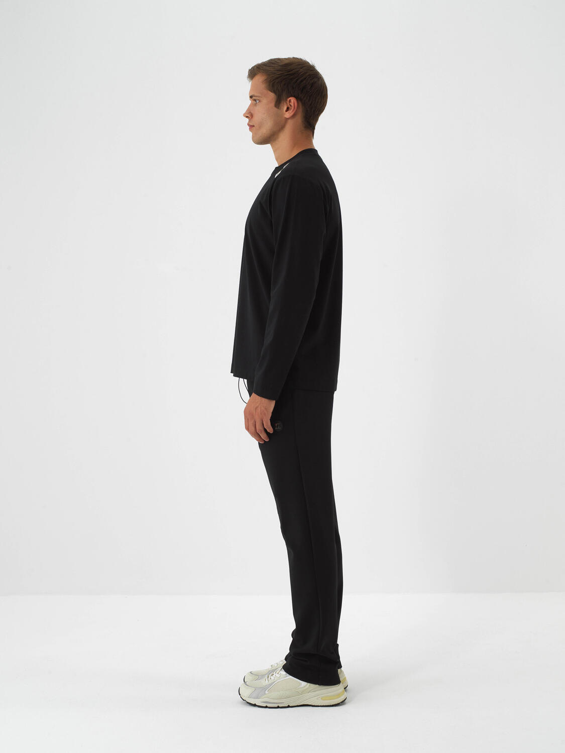 Black Cotton Textured Regular Fit Sweat Pants - 3
