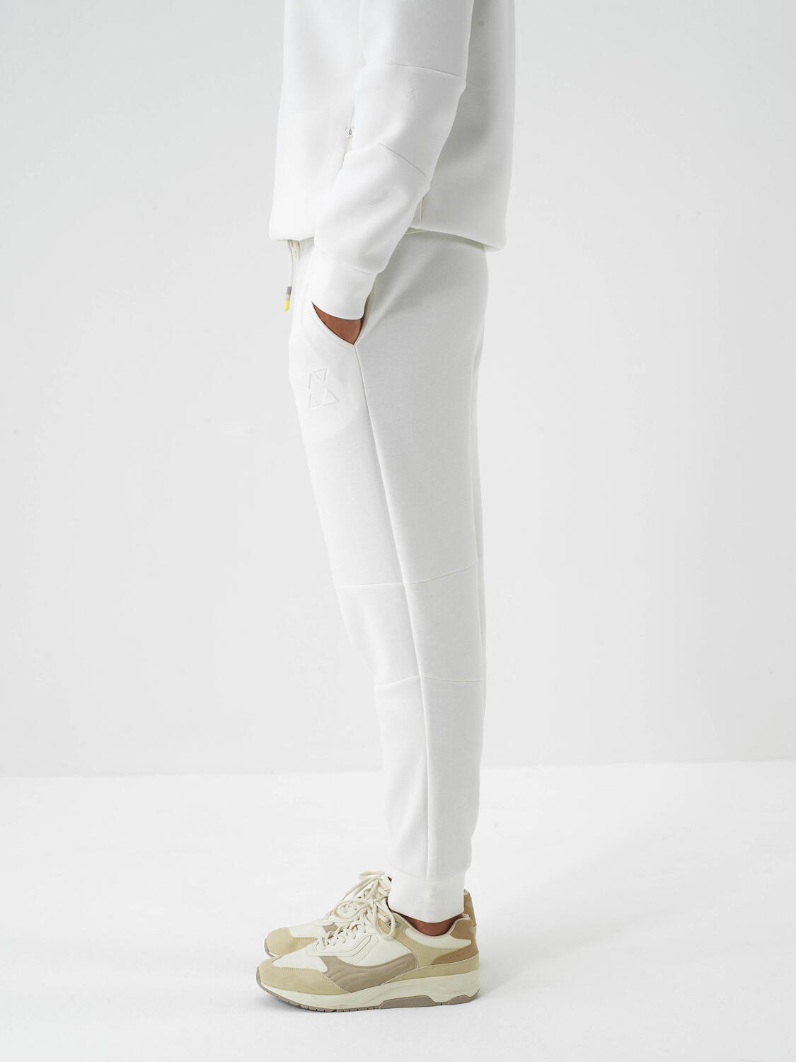 Ecru Cotton Textured Regular Fit Sweat Trousers - 3