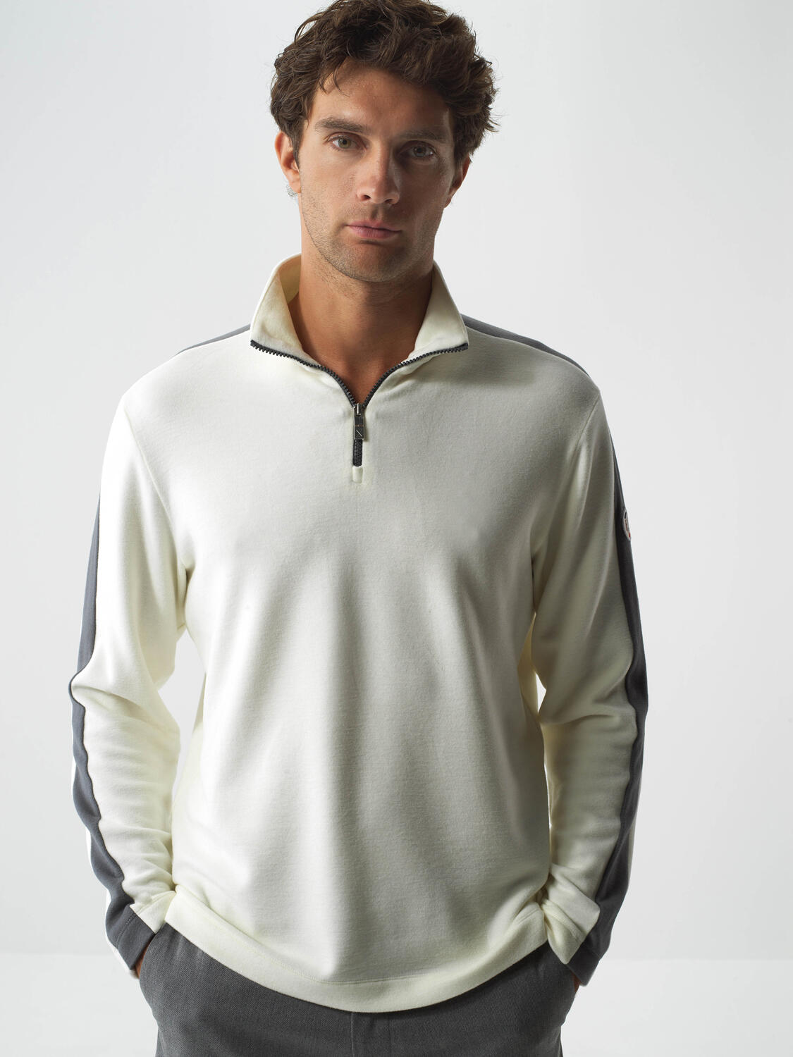 Ecru Soft Fleece Surface Slim Fit Sweatshirt - 1