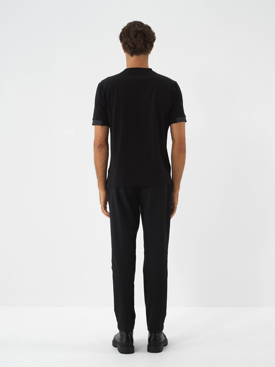 Black Cotton Textured Regular Fit T-Shirt - Xint