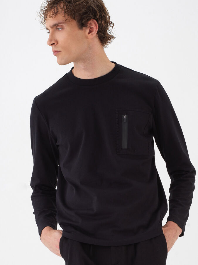 100% Cotton Long Sleeve T-Shirt - Xint