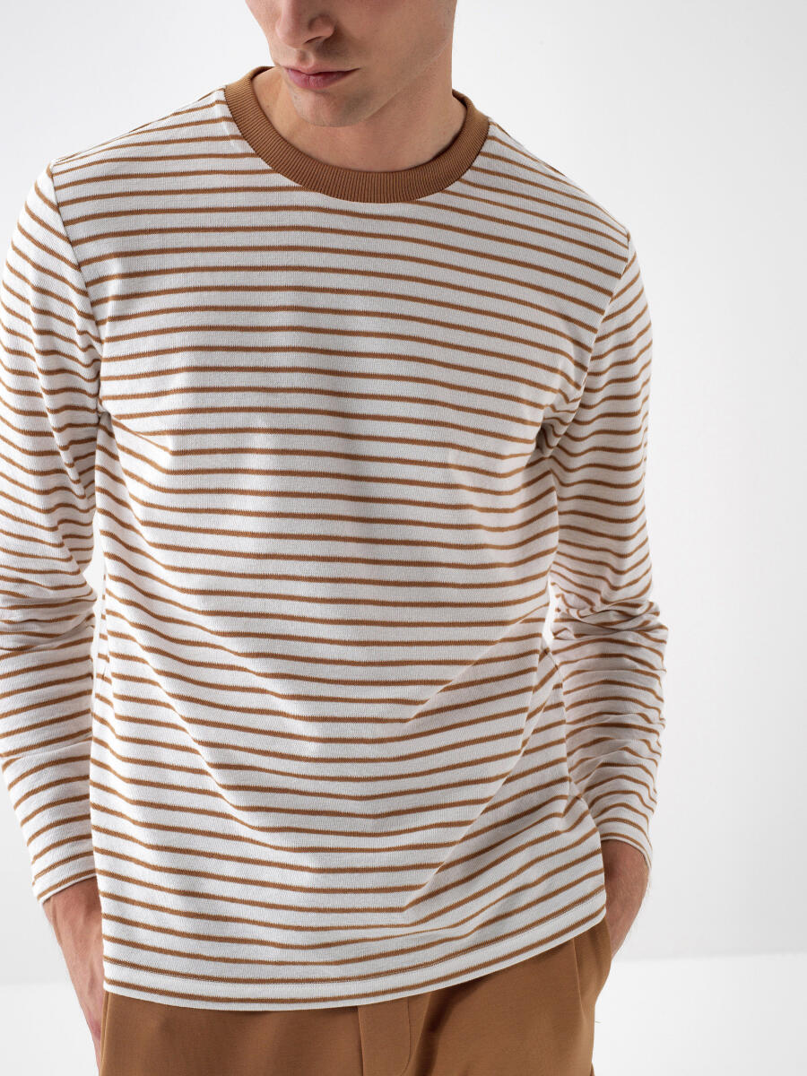 100% Cotton Striped T-Shirt - 1