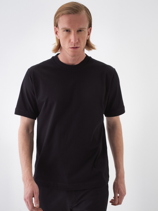 Black Regular Fit Cotton T-Shirt 