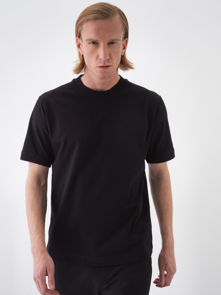 Black Regular Fit Cotton T-Shirt - 1
