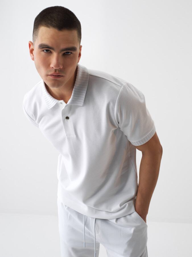 White Regular Fit Cotton T-Shirt