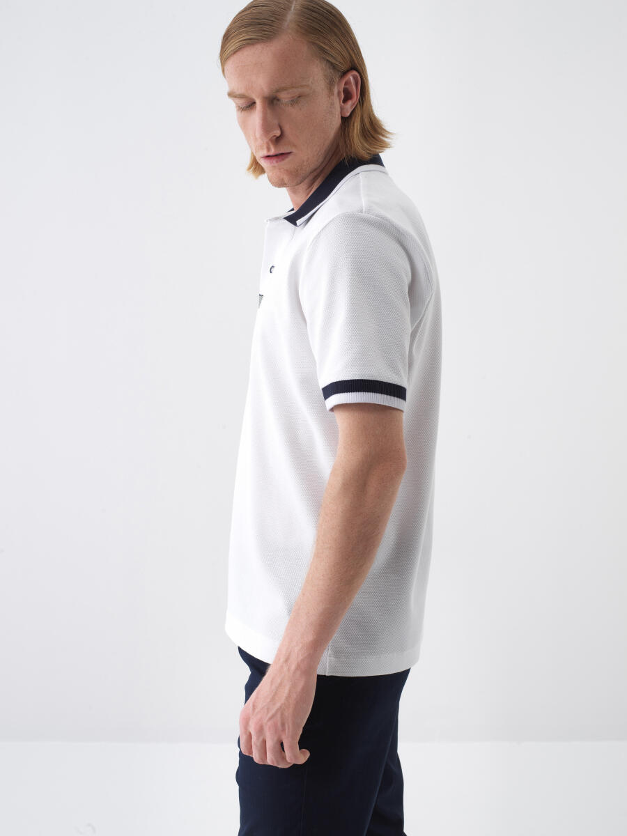 White Regular Fit Cotton T-Shirt - 3