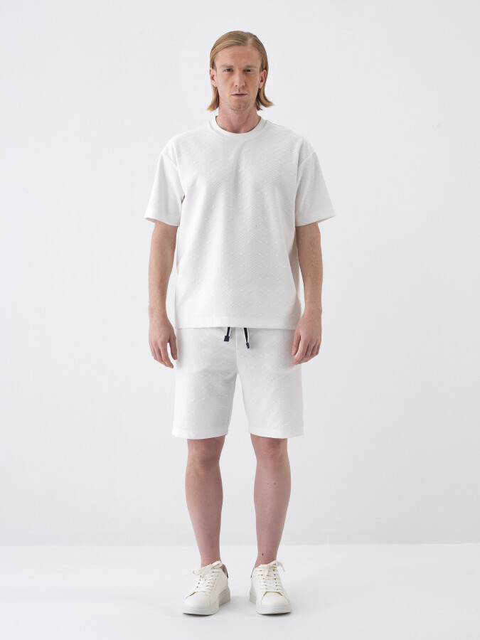 White Regular Fit T-Shirt (1)