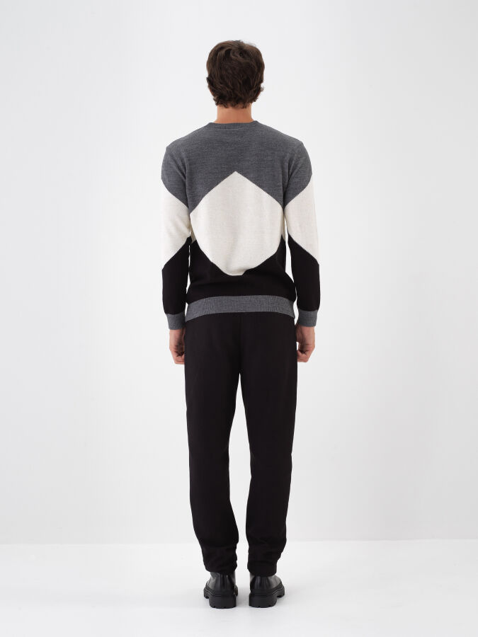 Wool Patterned Sweater - Xint