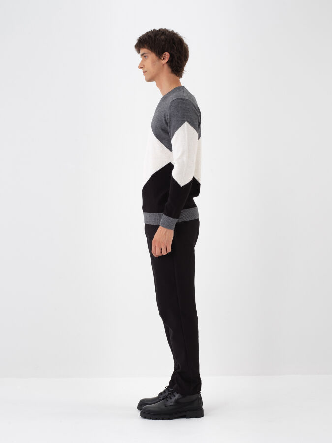Wool Patterned Sweater - 4