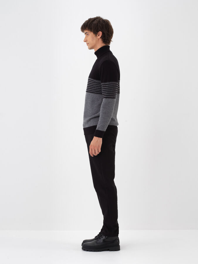 Wool Patterned Sweater - 5