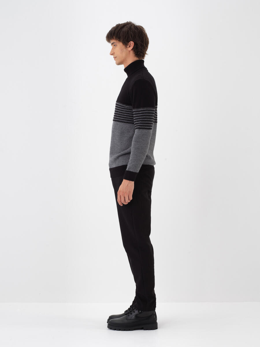 Wool Patterned Sweater - 5