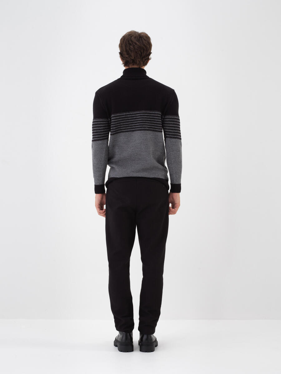 Wool Patterned Sweater - 6