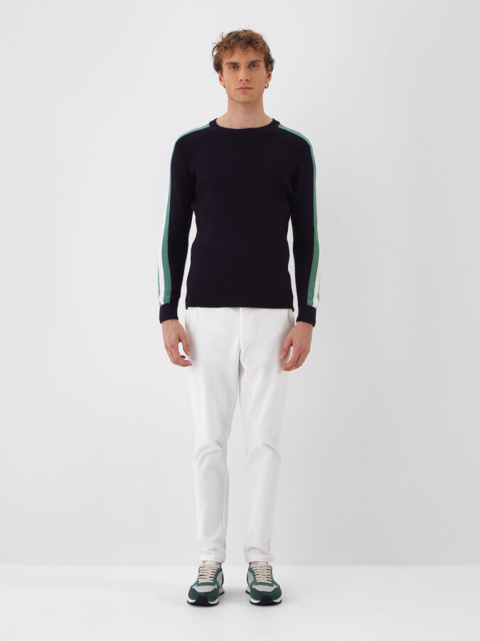 Wool Patterned Sweater - Xint