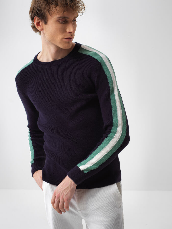 Wool Patterned Sweater - Xint