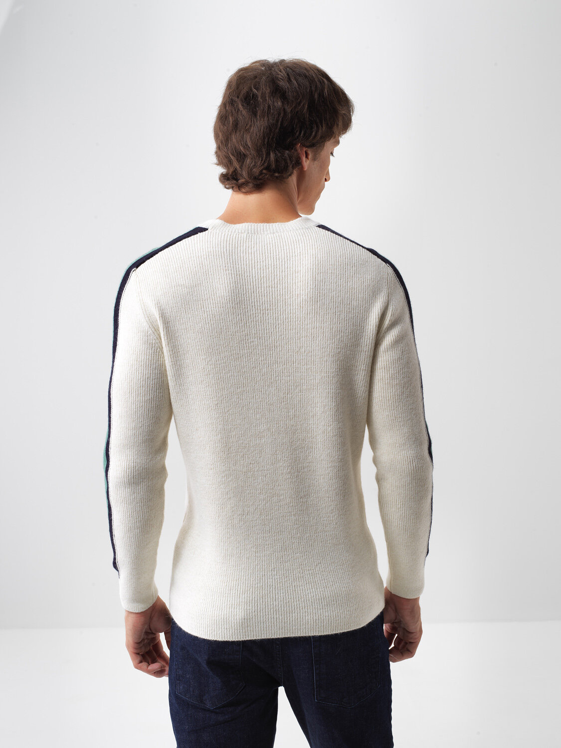 Wool Patterned Sweater - Xint