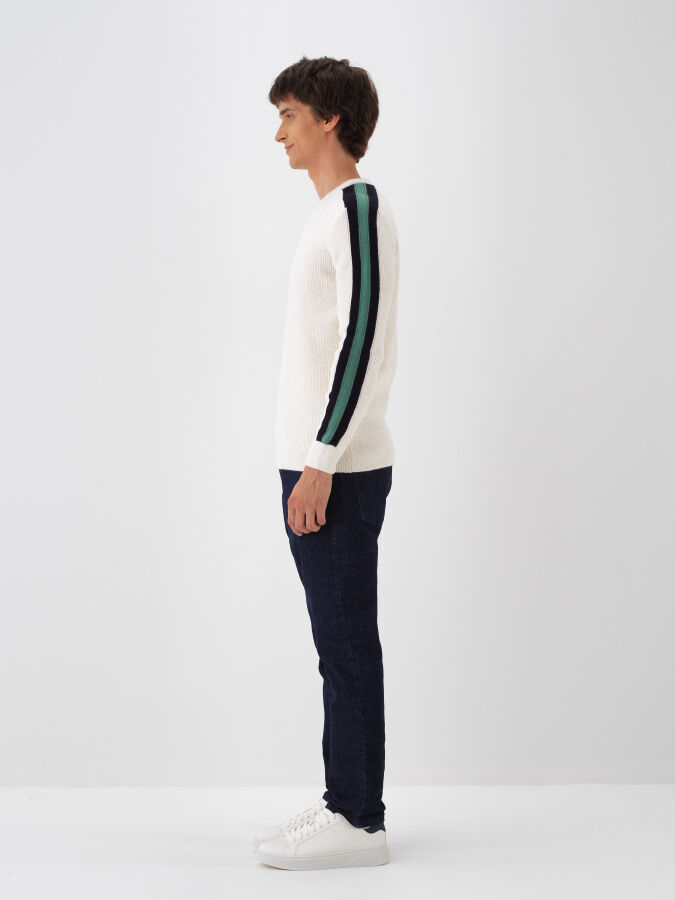 Wool Patterned Sweater - Xint