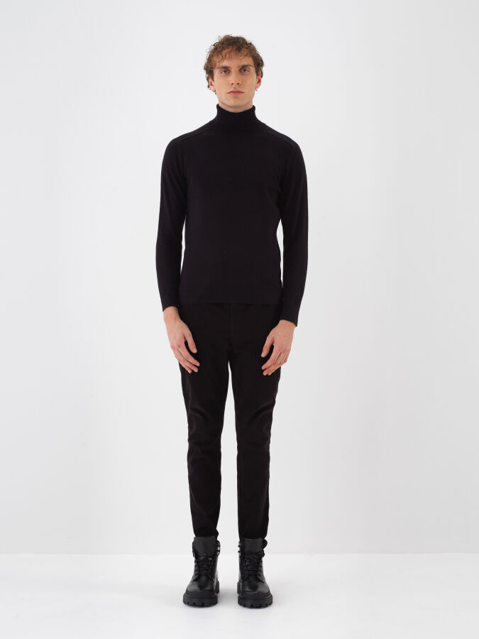 Wool Turtleneck Basic Sweater - Xint