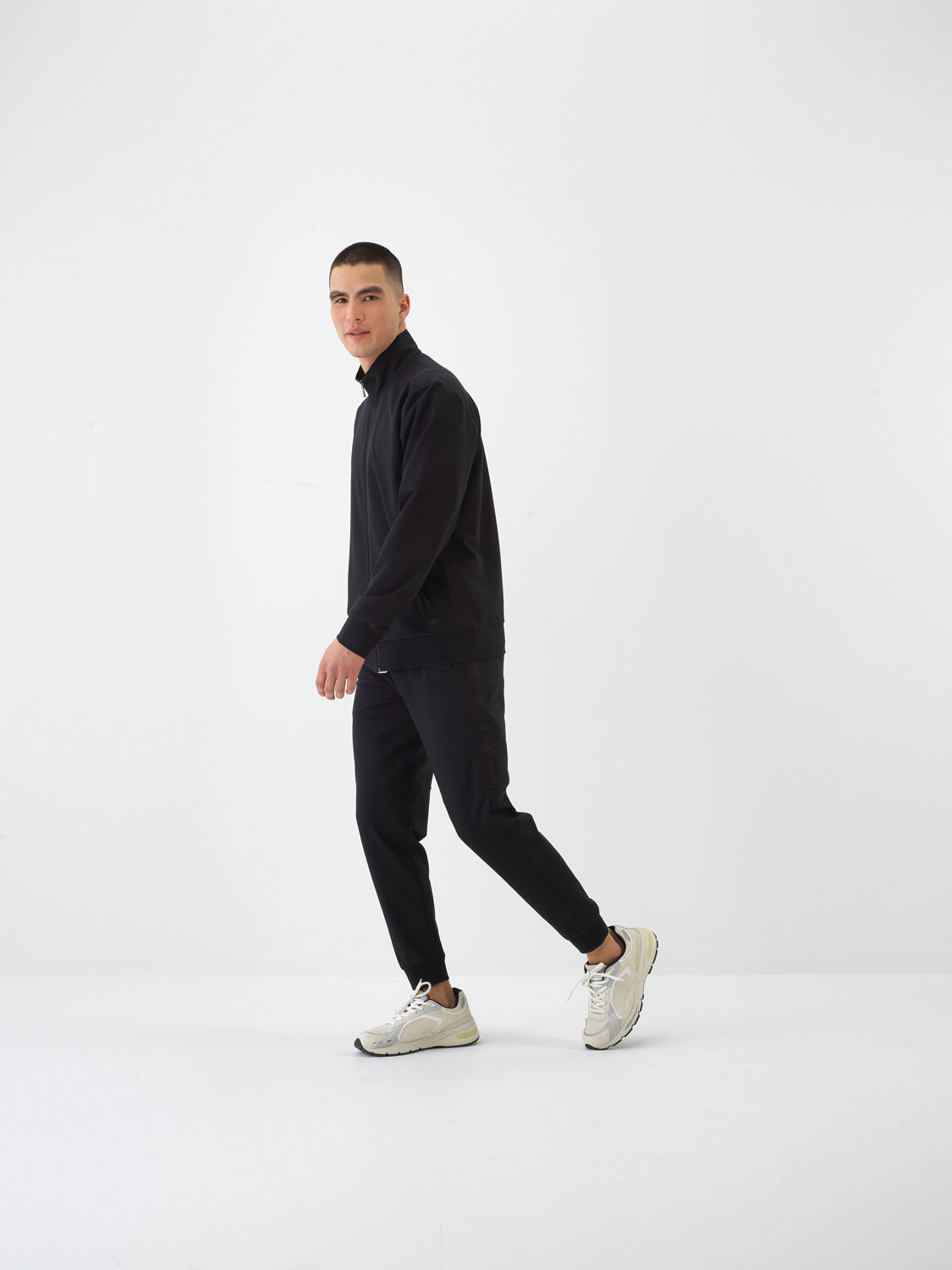 Black Regular Fit Cotton Sweatcoat - 3