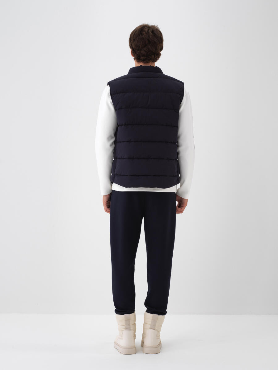 Plain Puffer Vest - 4