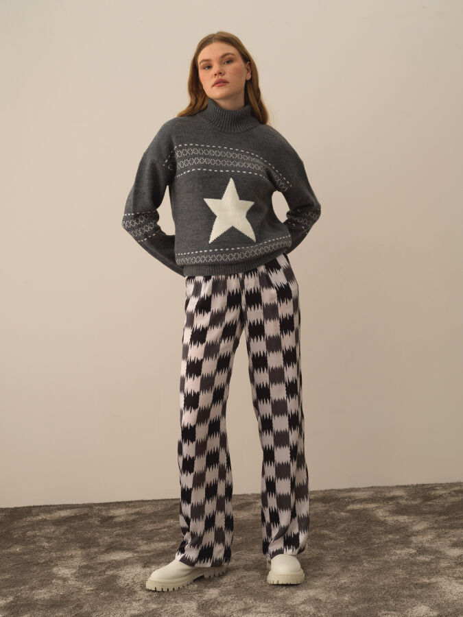 Oversized Patterned Wool Sweater - Xint