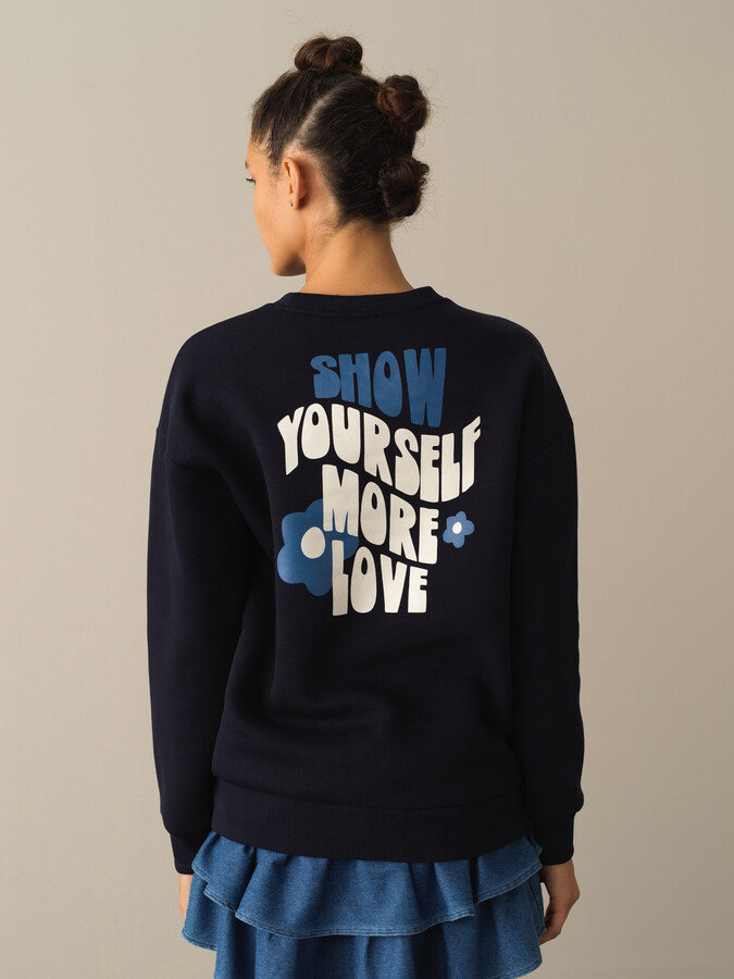 Lacivert Pamuk Dokulu Oversize Baskılı Sweatshirt - Xint