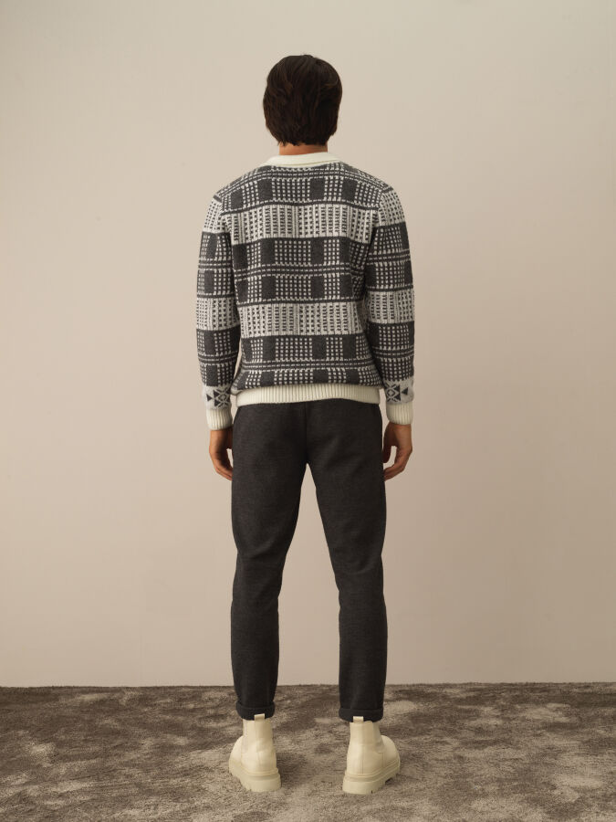 Polo Collar Regular Fit Sweater - 4