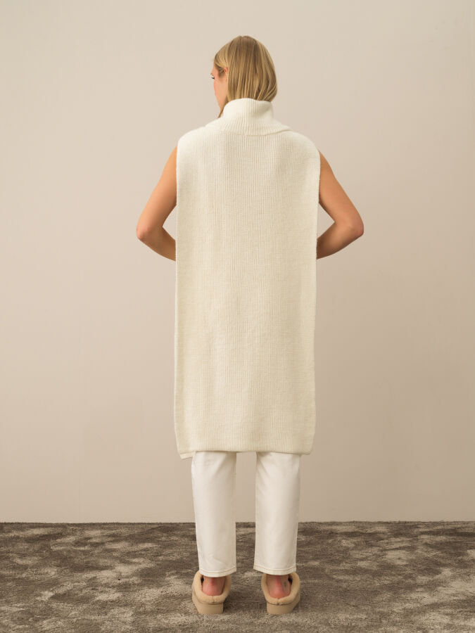 Regular Fit Knit Wool Cloak - Xint