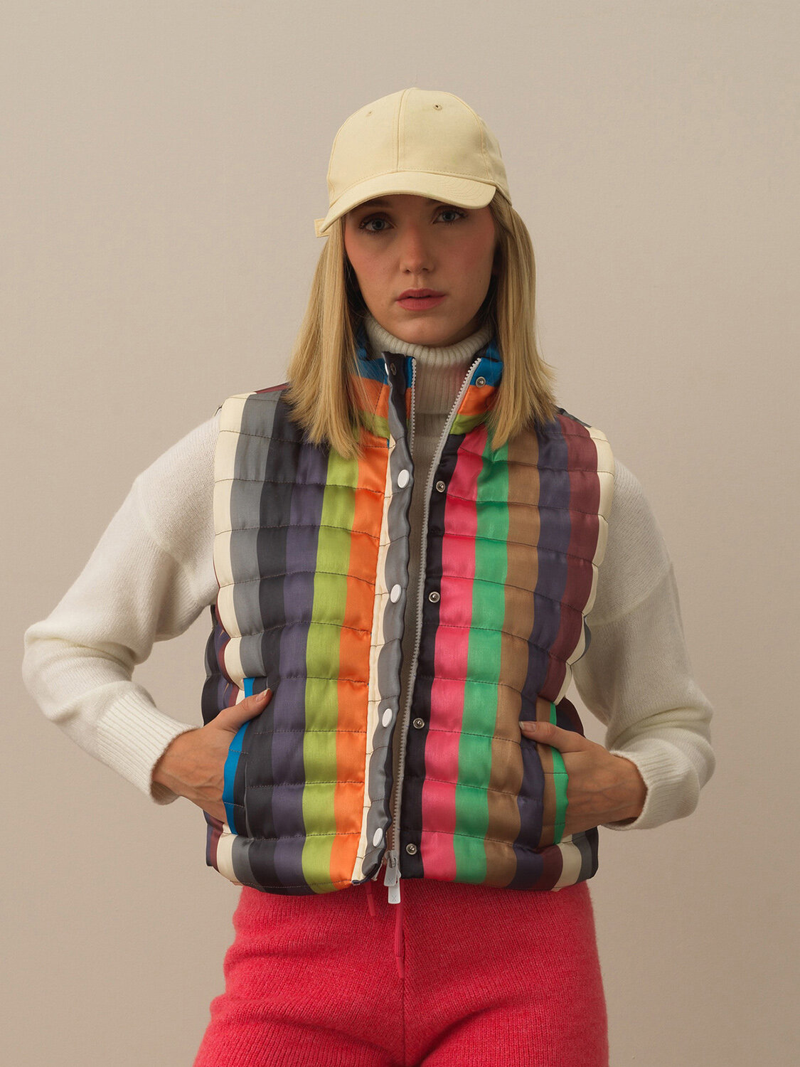 Regular Fit Panel Printed Puffer Vest - Xint