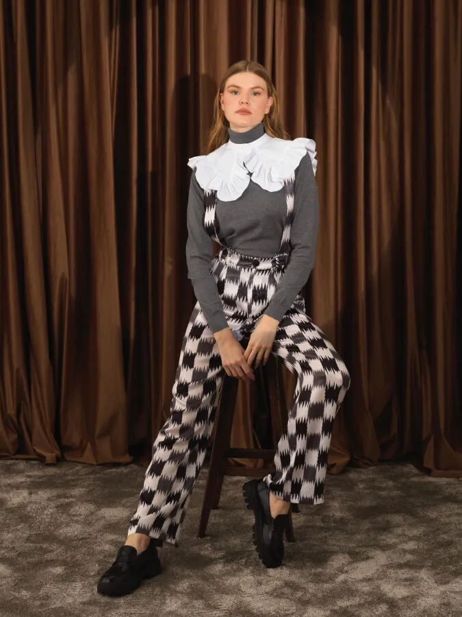 Regular Fit Patterned Jumpsuit - Xint