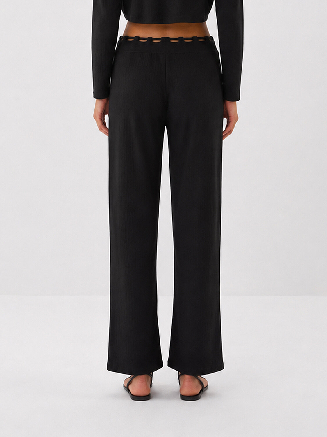 Regular Fit Short Straight Pants - 3