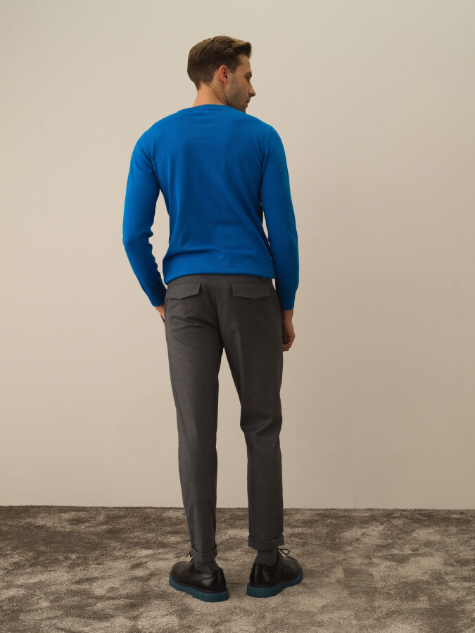 Slim Fit Double-Pleat Jogger Pants - Xint