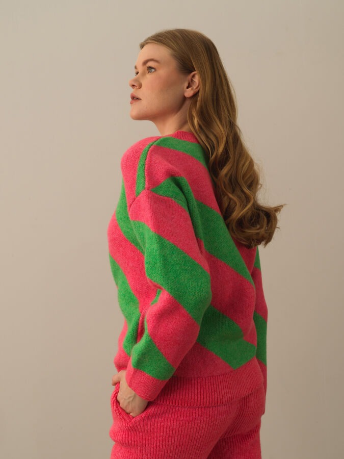 Striped Oversized Sweater - Xint