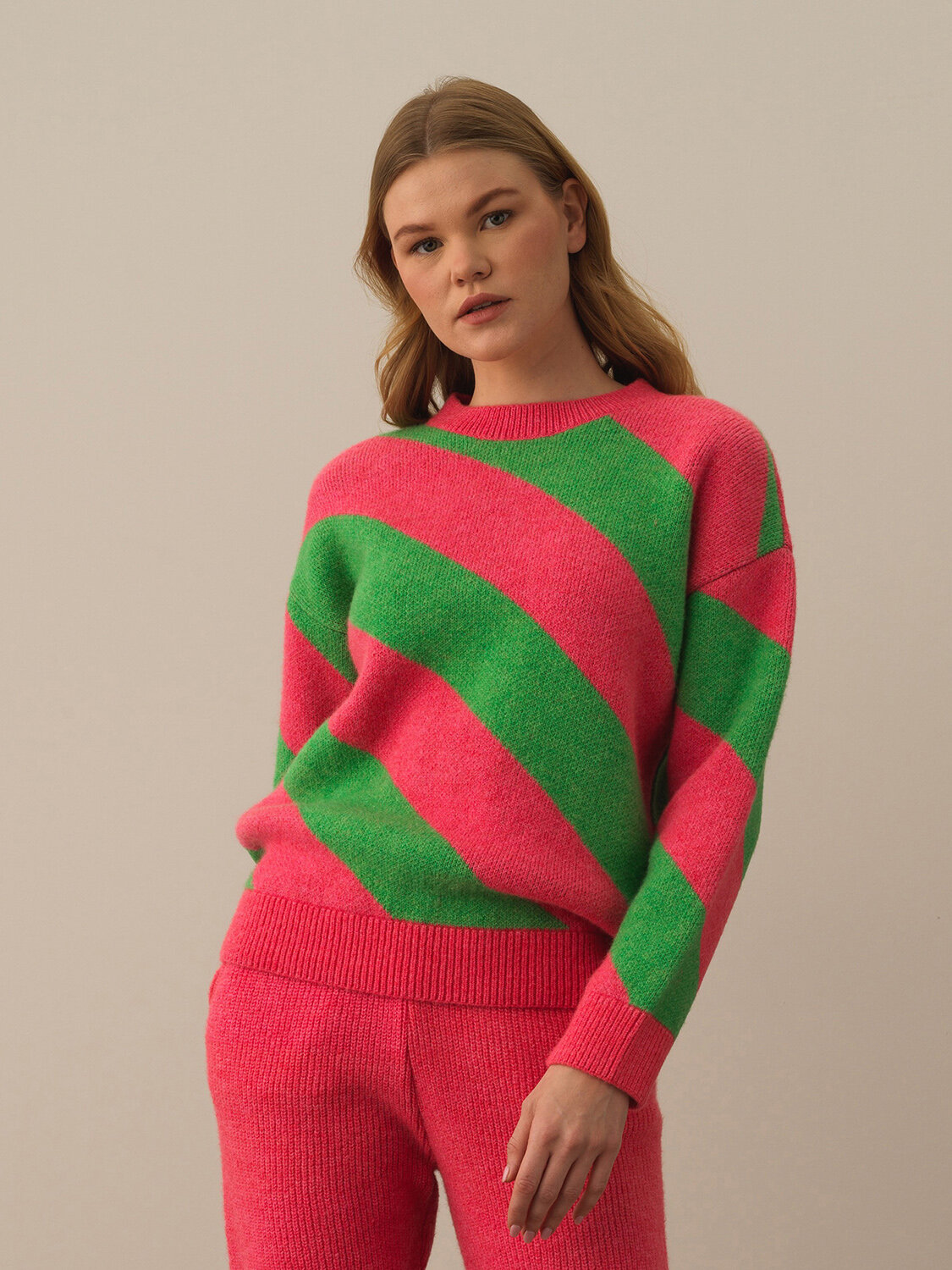 Striped Oversized Sweater - Xint