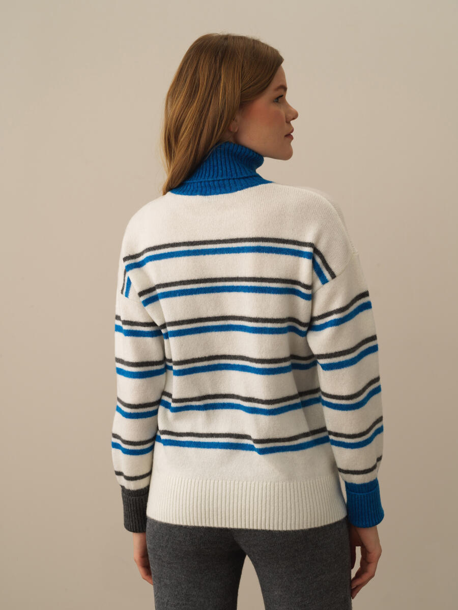 Striped Turtleneck Oversized Sweater - 4