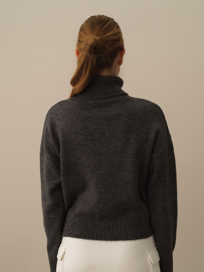 Turtleneck Oversized Sweater - Xint